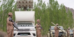 Κοινά στρατιωτικά γυμνάσια Ιράν κι Αρμενίας