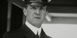 113 χρόνια αφότου ο Τιτανικός βυθίστηκε, οι τρισδιάστατες τομογραφίες ξεκαθάρισαν το όνομα του Σκωτσέζου αποδιοπομπαίου τράγου της τραγωδίας, του πρώτου αξιωματικού William Murdoch 