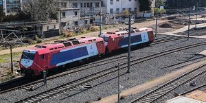Τρένο της Hellenic Train στις ράγες