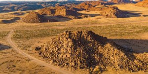 Παράξενες σήραγγες στην έρημο της Ναμίμπια κεντρίζουν το ενδιαφέρον των επιστημόνων / SHUTTERSTOCK