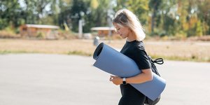 Ένας μήνας με 30 λεπτά walking yoga την ημέρα -Τι αλλάζει στο σώμα και το μυαλό