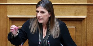 Κωνσταντοπούλου: Κουβέντα από τον Τσίπρα για τα Τέμπη -Ίδιες φράσεις από Κουτσούμπα και Λατινοπούλου κατά της Πλεύσης