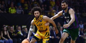 AEK - ΜΑΛΑΓΑ 65-71