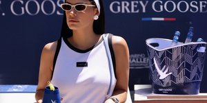 Χριστίνα Μπόμπα: Απολαμβάνοντας το Top Spin, ένα cocktail με Grey Goose 