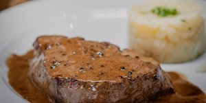  Ένας νόστιμος λόγος για να πας στη Νεμέα αυτό το ΣΚ είναι το εστιατόριο «17 χωριά»﻿