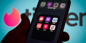 Tα dating apps πεθαίνουν αργά και βασανιστικά... / SHUTTERSTOCK