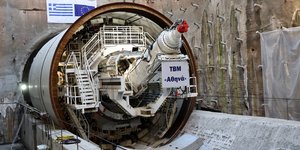 Ο μετροπόντικας TBM «Αθηνά»