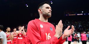 Ο Κώστας Παπανικολάου