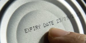 Δεν είναι μόνο τα τρόφιμα που χαλάνε... / SHUTTERSTOCK