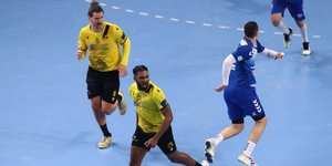 Ήττα της ΑΕΚ στον πρώτο τελικό από την Αλκαλόιντ