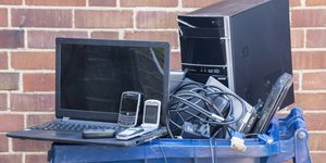 Ανακύκλωση ηλεκτρονικών συσκευών (εικόνα αρχείου)