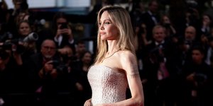 Η Αντζελίνα Τζολί στις Κάννες 