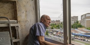 αντρας σπασμενο τζαμι 