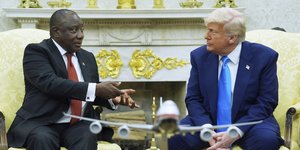 Ο Ντόλαντ Τραμπ και ο Σίριλ Ραμαφόσα