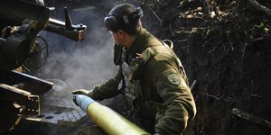 H Ρωσία κατηγορεί τη Σερβία για την προμήθεια όπλων στην Ουκρανία