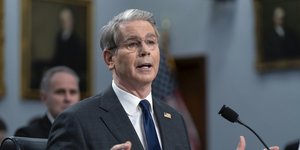 O Σκοτ Μπέσεντ