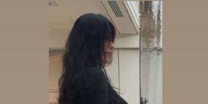 Η Μπιάνκα Σενσόρι σε μια αποκαλυπτική φωτογραφία