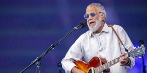 Ο Yusuf/Cat Stevens σε συναυλία το 2023