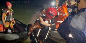 Τραγωδία στην Κίνα με ναυάγιο πλεούμενων με τουρίστες 