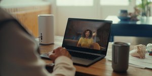 COSMOTE 5G WiFi: ταχύτητες έως 300Mbps με €35,90 τον μήνα και με δωρεάν εξοπλισμό
