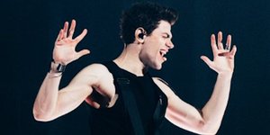 Ο Theo Evan στον πρώτο ημιτελικό της Eurovision