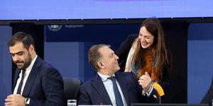 Η Δόμνα Μιχαηλίδου στην παρουσίαση της στρατηγικής για την αντιμετώπιση της βίας των ανηλίκων