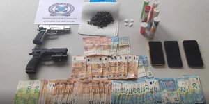 Όσα κατασχέθηκαν από τις εγκληματικές οργανώσεις ναρκωτικών στα Δυτικά Προάστια