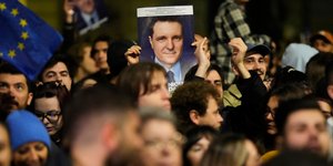 Νικουσόρ Νταν