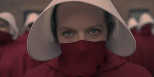 Η πρωταγωνίστρια του The Handmaid’s Tale, Ελίζαμπεθ Μος