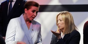 Μέτε Φρεντέρικσεν και Τζόρτζια Μελόνι