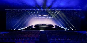 Η νέα εποχή στα wearables ξεκινά με ένα άγγιγμα: Huawei X-TAP