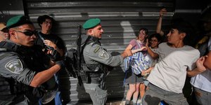 Ημέρα της Ιερουσαλήμ: Επεισόδια κατά τη διάρκεια της πορείας Ισραηλινών εθνικιστών