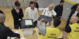 Εκλογές στην Αλβανία καλπες