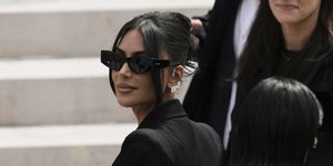 Η Κιμ Καρντάσιαν έφτασε στο δικαστήριο για να καταθέσει 