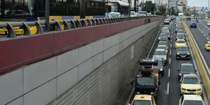 Κίνηση στους δρόμους της Αττικής