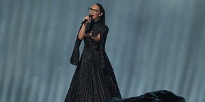 Η μαγευτική Κλαυδία στη σκηνή του τελικού της Eurovision 2025