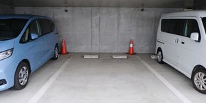 Υπόγειο parking αυτοκινήτων 