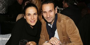 Ιζαμπέλα Κογεβίνα, Τάσος Οικονόμου