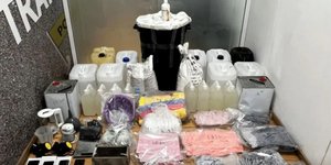 Εξαρθρώθηκε εγκληματική οργάνωση που εισήγαγε κοκαΐνη από Λατινική Αμερική -Κατασχέθηκαν πάνω από 17 κιλά