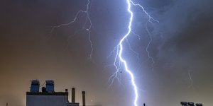 Έντονο κεραυνικό φαινόμενο στο Ηράκλειο