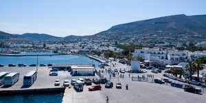 Το λιμάνι της Πάρου