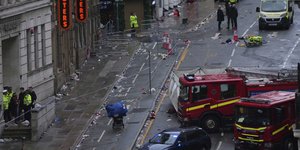 Έως αύριο η ανάκριση του 53χρονου που έπεσε με το αυτοκίνητό του πάνω στο πλήθος