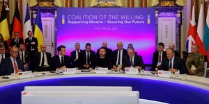 Η «Συμμαχία των Προθύμων» συνεδριάζει στο Κίεβο