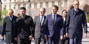 Κίεβο: Ο Ζελένσκι με Μακρόν. Μερτς, Στάρμερ και Τουσκ