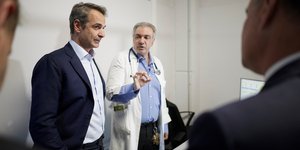  Ο Μητσοτάκης επισκέφθηκε τον «Ευαγγελισμό» -Ενημερώθηκε για την ιχνηλάτηση περιστατικών στο ΤΕΠ 