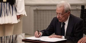 Ο πρώην υπουργός Εξωτερικών Πέτρος Μολυβιάτης έφυγε από τη ζωή στις 4 Μαΐου 2025