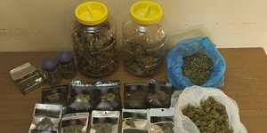 Η ακατέργαστη κάνναβη που βρέθηκε στην κατοχή των συλληφθέντων