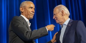 Οι πρώην πρόεδροι των ΗΠΑ, Μπαράκ Ομπάμα και Τζο Μπάιντεν