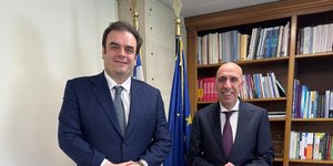 Κυριάκος Πιερρακάκης και Γιάννης Μπρατάκος