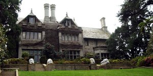 Η έπαυλη του Playboy όταν ήταν στην κατοχή του Χιου Χέφνερ